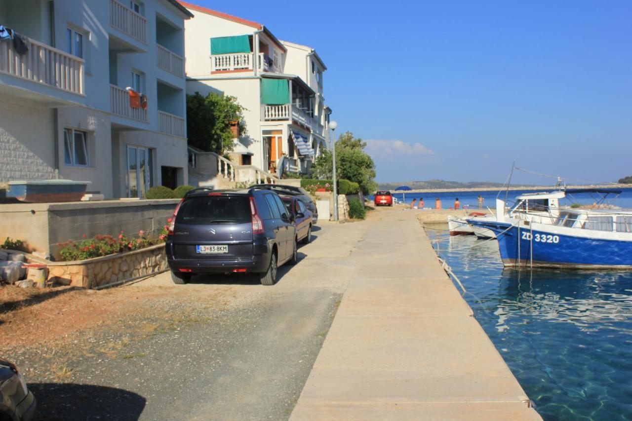 Apartments And Rooms By The Sea Zaglav, Dugi Otok - 8144 Sali Zewnętrze zdjęcie