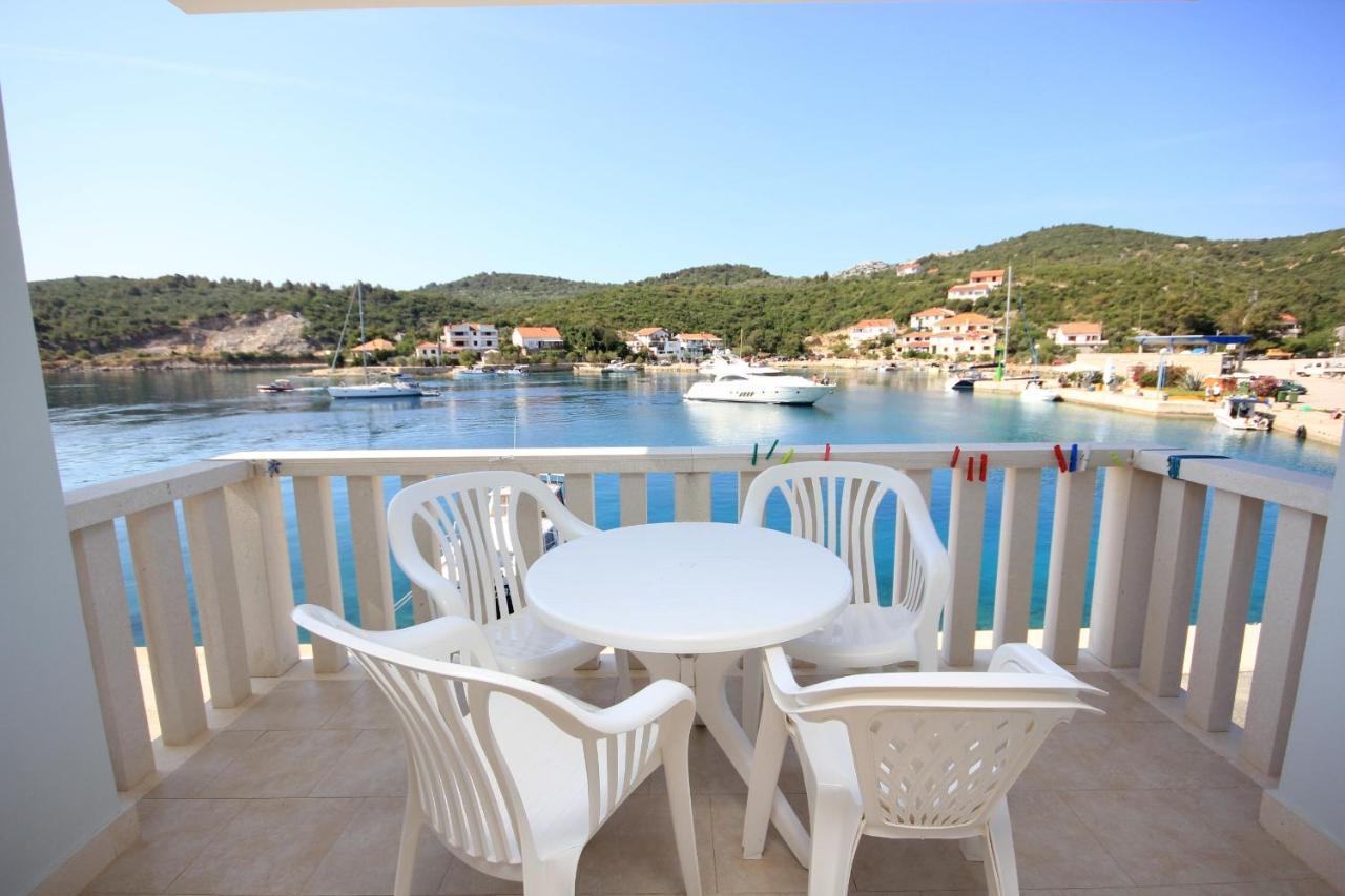 Apartments And Rooms By The Sea Zaglav, Dugi Otok - 8144 Sali Zewnętrze zdjęcie